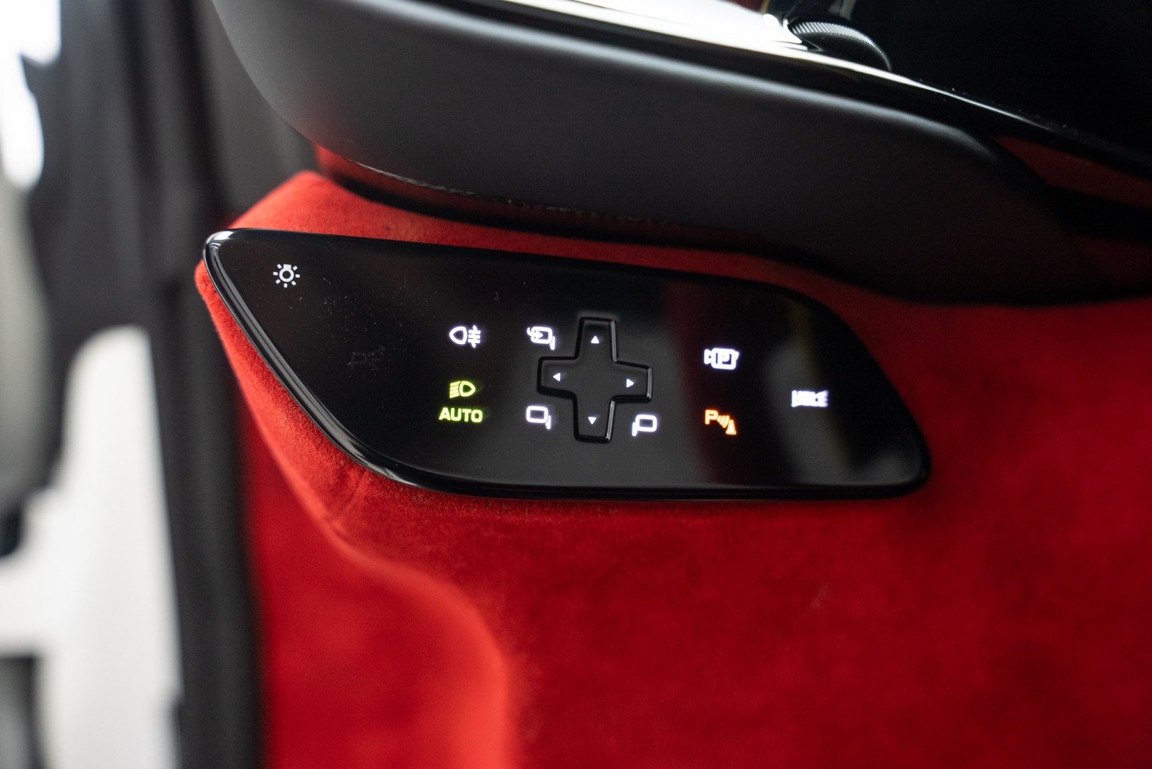 2025 FERRARI 12CILINDRI ATELIER – FULL CARBON EXTERIOR | TAILORED SPEC | 7-YEAR MAIN DEALER SERVICE